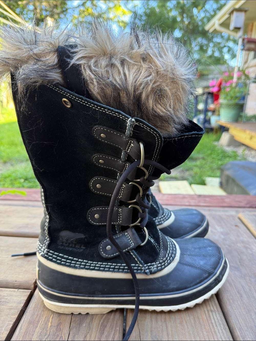 Sorel Women's Joan of Arctic Waterproof Winter Boots